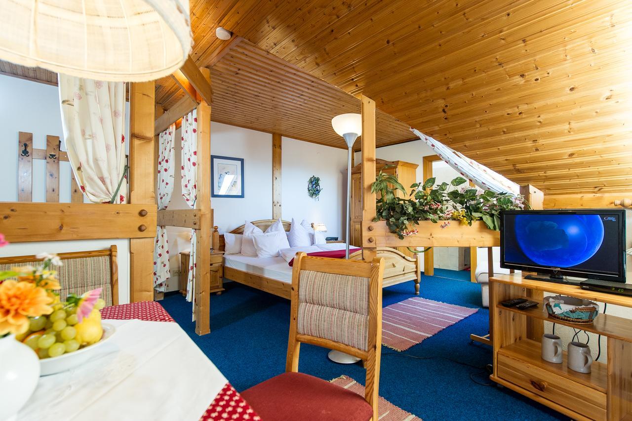 Ferienwohnungen Salmen Pörtschach am Wörthersee Extérieur photo