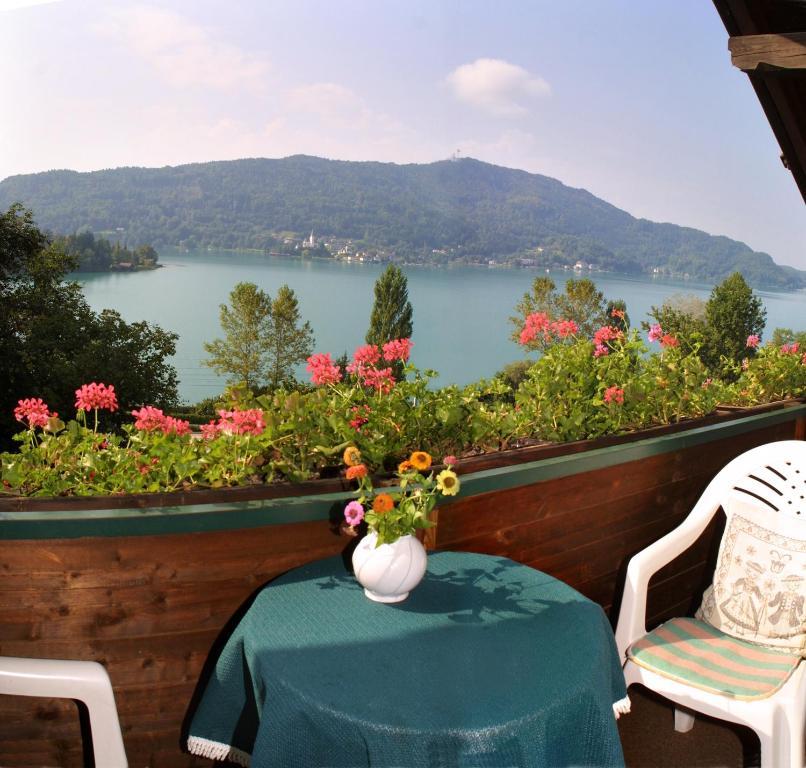 Ferienwohnungen Salmen Pörtschach am Wörthersee Chambre photo