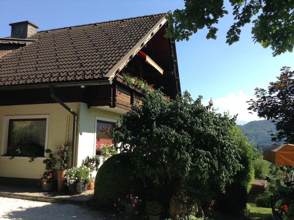 Ferienwohnungen Salmen Pörtschach am Wörthersee Extérieur photo